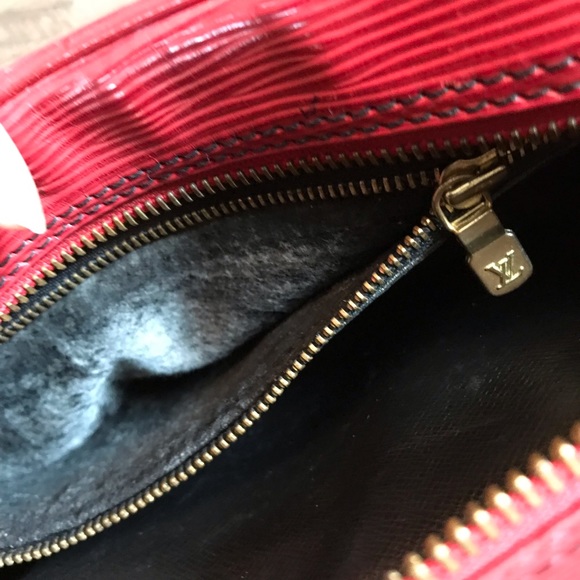 Louis Vuitton Vintage Trocadero 24 - Picture 6 of 8